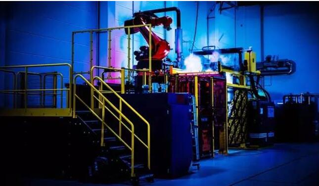 2016大盘点|年度最佳时尚科技报道事件