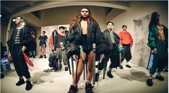 本土男装设计师王冯陈：玩一场干净的感官游戏