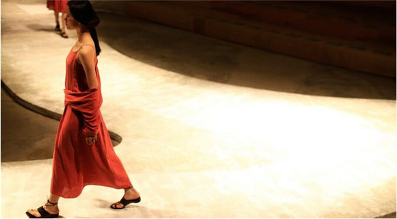 哪些成熟中国服装设计师能够真正占领国际市场？