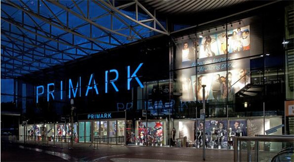 为什么英国诞生了那么多巨无霸快时尚高街品牌