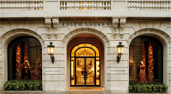 奢侈品牌数字时代来临 高冷奢侈品如何玩转新科技？