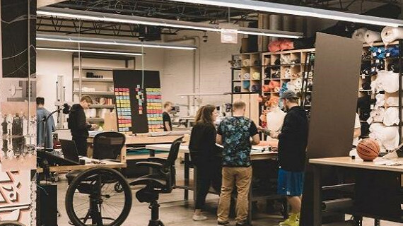 阿迪达斯这个“创意农场”是进攻北美的秘密武器