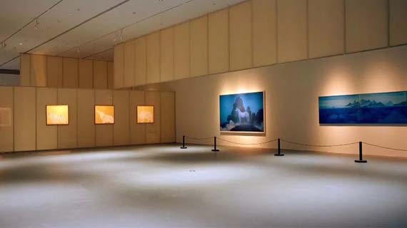 中国100年最美的现代艺术展