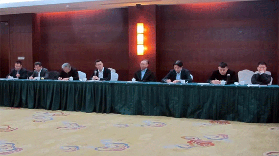 “改变的挑战、不变的坚持”：中国服装协会2017年度工作总结会召开