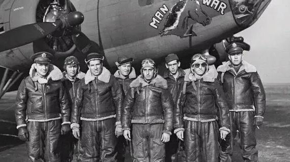 冬季除了大衣和羽绒服，还有哪些外套穿起来有内涵和品位？