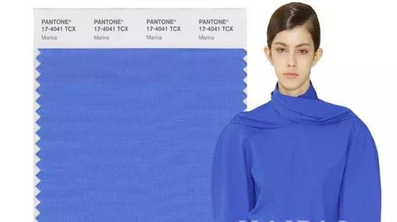 嫌紫色老气，干枯玫瑰色太暗淡，2018最好驾驭的流行色我只选它！