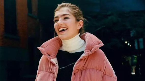 羽绒服脏了别送干洗店！加点这个，让你脏衣变新衣！