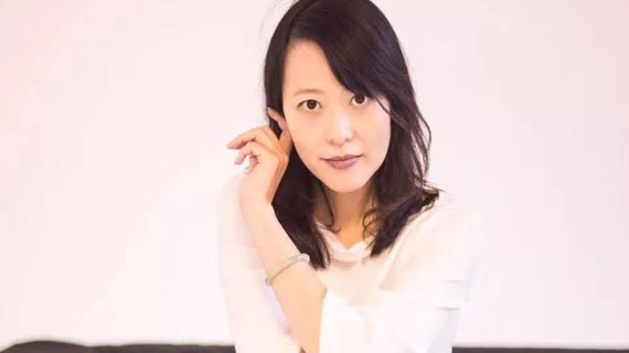 DORIS ZHANG 渡真 丨新年秀出彩