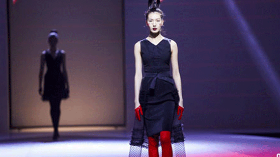 亚创国际2019春夏新品发布会首秀广东时装周