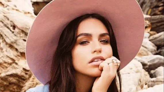 我只要玫瑰，不要爱情