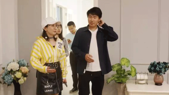 全球原创设计服务平台梧桐台来服装城精准对接需求