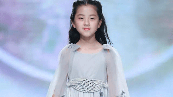 上海时装周DK大秀与你共赴一场春天里的时尚盛宴！