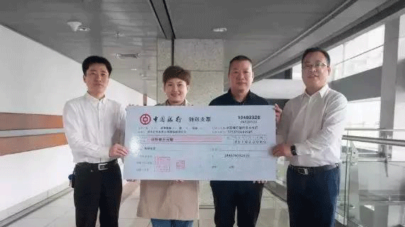 织里童装放大招…