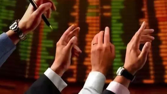 服装企业第四季度业绩陆续披露，龙头企业优势渐显