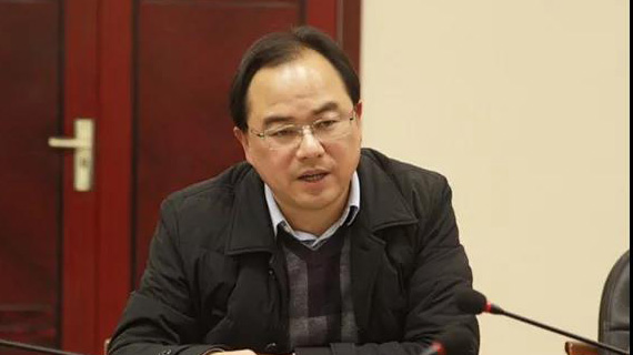 中纺联副会长夏令敏一行调研成都家纺服装产业，考察彭州家纺服装产业园