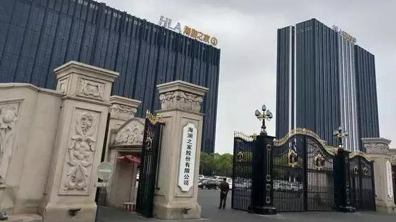 曾与优衣库血战，现今亏损近千万，又一国产品牌跌落神坛？