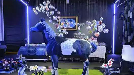 民族风潮吹出时尚气息———章镇布艺