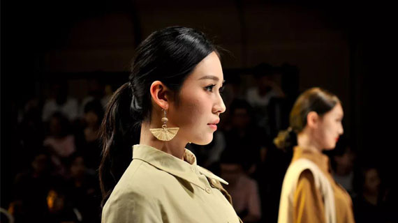 秀场LOOK丨2019中国(广东)大学生时装周：华南理工大学设计学院