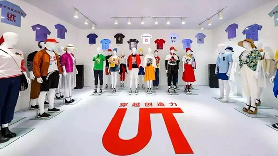 3秒卖掉10万件！白菜价的「UT」，为啥成了优衣库最赚钱的工具？