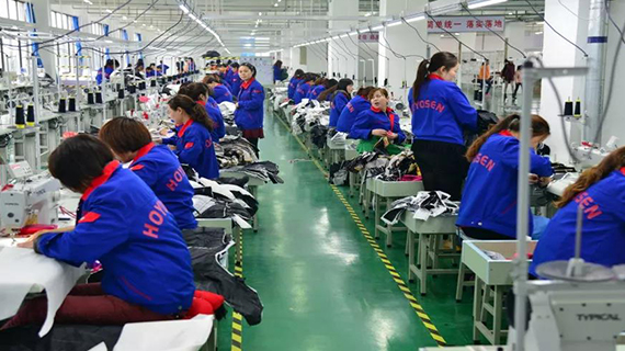 河南光山打造羽绒产业“金名片”