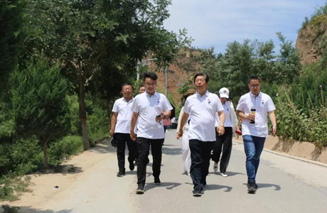 不忘初心 牢记使命 努力做一个明白人 ——河南省服装行业协会“不忘初心 牢记使命延安学习行”纪实