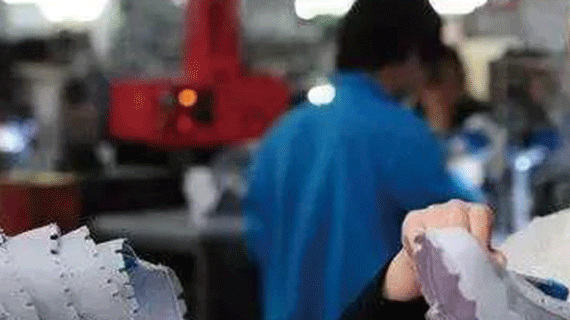 有服装厂从越南又回来了?！美企：除了中国，别无他选！