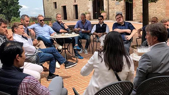 人物 | 华丽志独家对话意大利奢侈品牌 Brunello Cucinelli 创始人：我是守护者，也是摆渡人