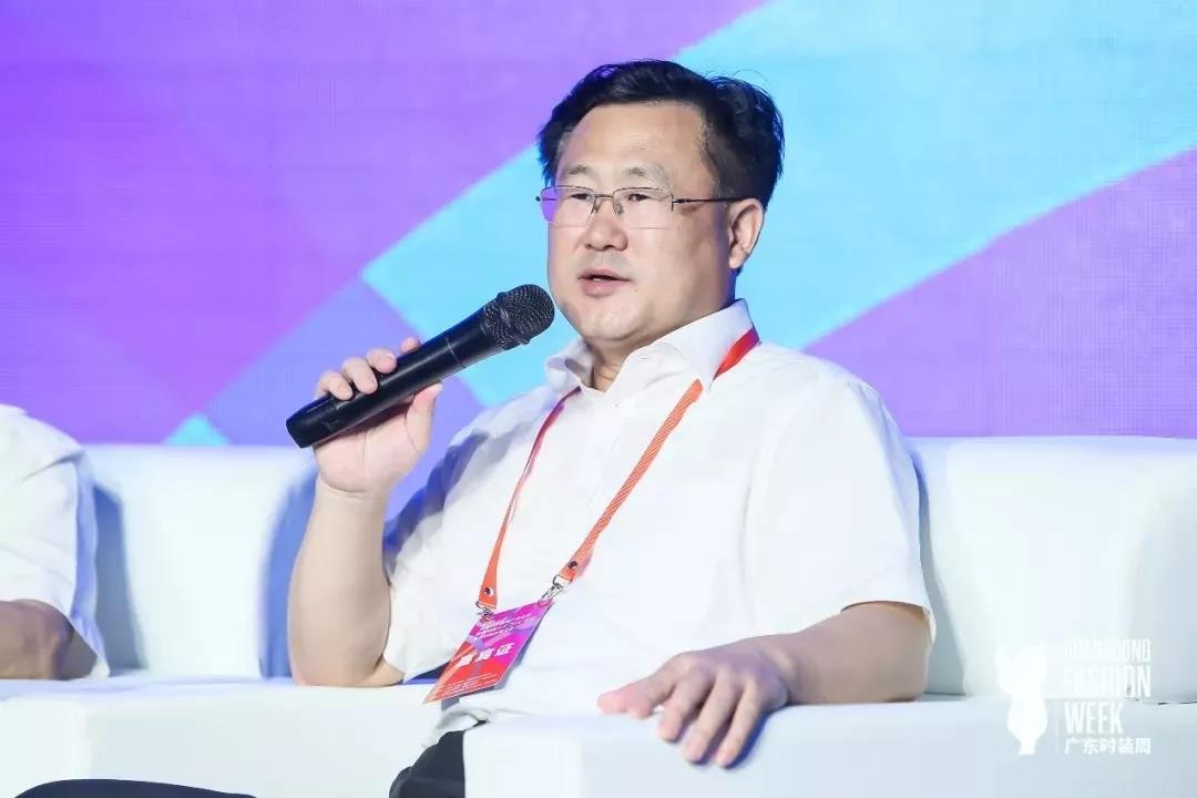 广东时装周丨亮特色、扬优势、谈思路！发展纺织服装产业，赣州这五个县市这样推介