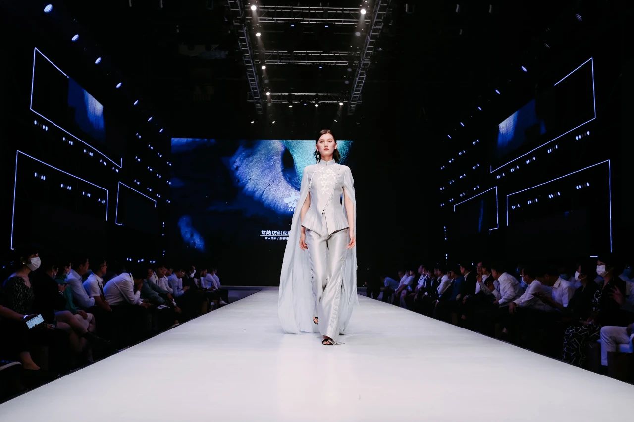 盛世中国-大成市场杯中国华服设计大赛100强作品