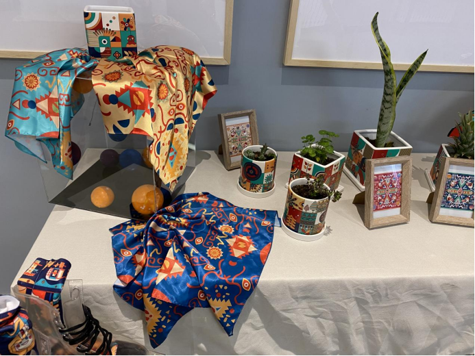 阿迪耐克在华收入下滑，国潮崛起，大家都不买国际大牌了吗？