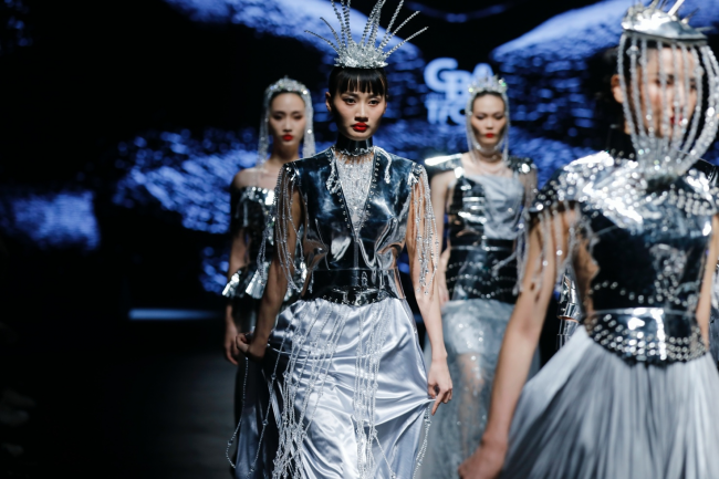 常宁有色、纺织两大产业&ldquo;亮相&rdquo;衡阳产业推进大会