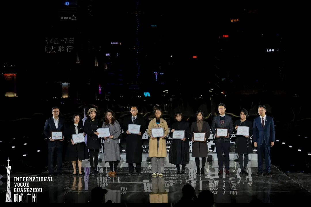 权威发布 | 2021年四季度纺织行业景气上升