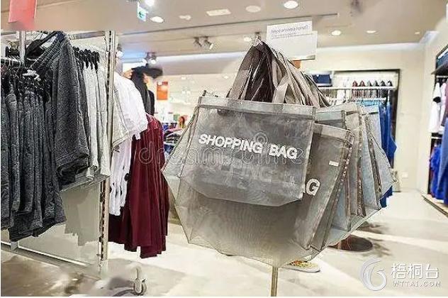 智能化针织机械再度亮相时尚小镇，助推“数字濮院”建设