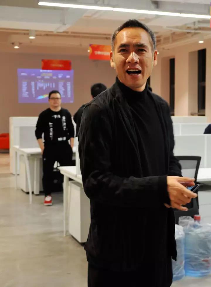 安正时尚集团董事长郑安政先生